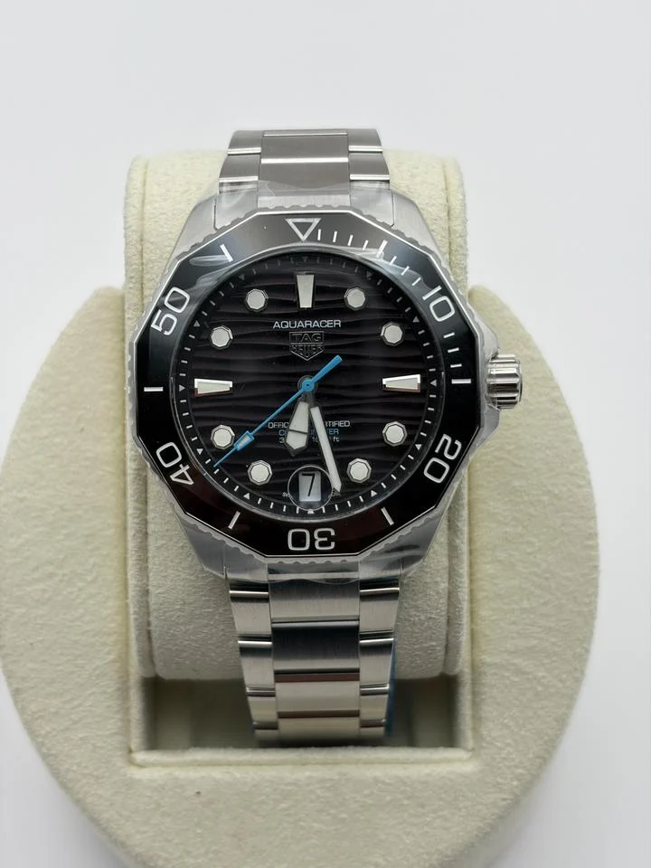 TAG Heuer Aquaracer Professional 300 Date